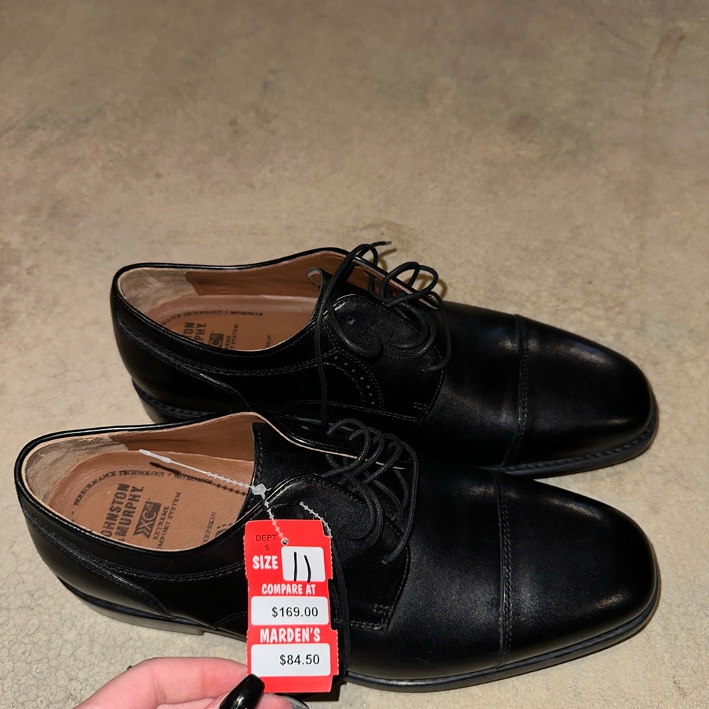 Men’s formal shoes